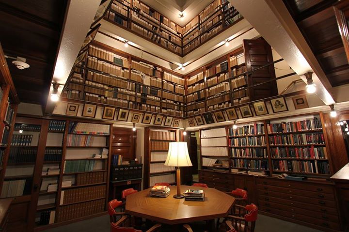 Image of the library of Allegheny Observatory.